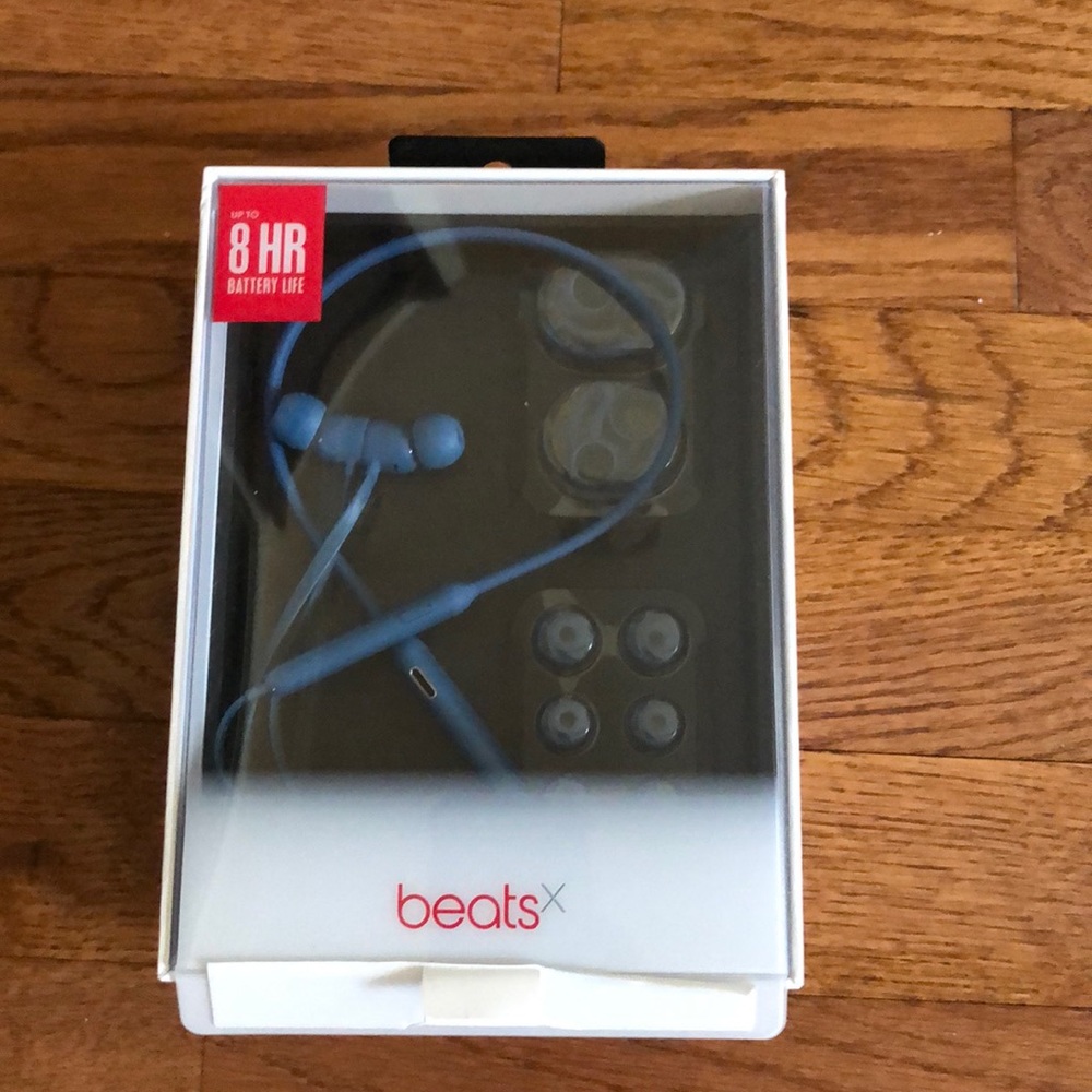 BeatsX Head Phones